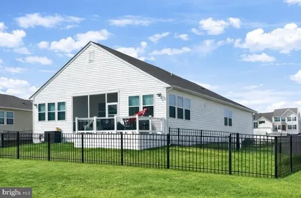 Property Slideshow image 2 of 2 | 1002 buxton cir, Magnolia, DE, 19962