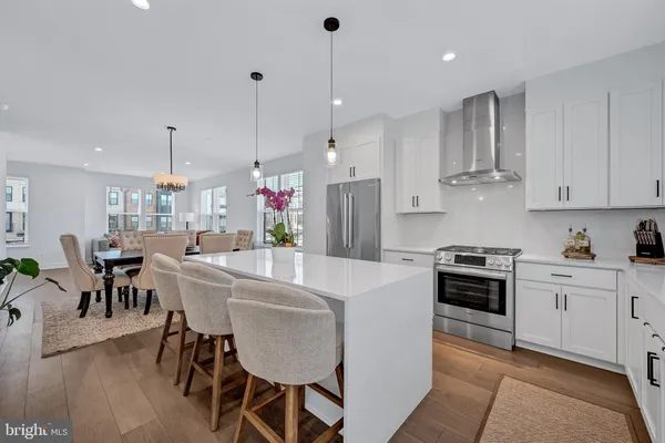 Property Slideshow image 2 of 34 | 1249 northside park blvd, Potomac, MD, 20854