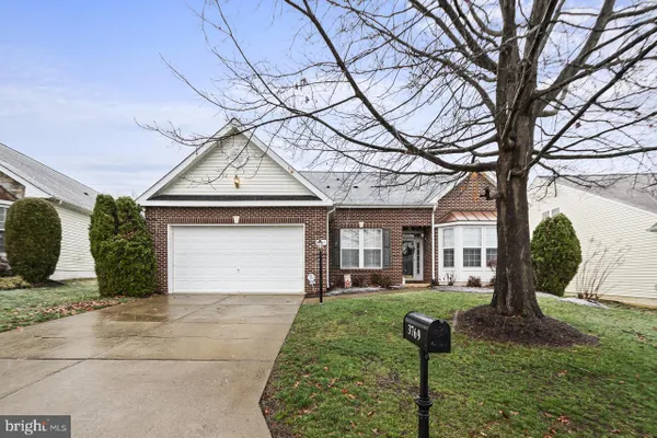 Property Slideshow image 2 of 45 | 3769 russett maple ct, Dumfries, VA, 22025