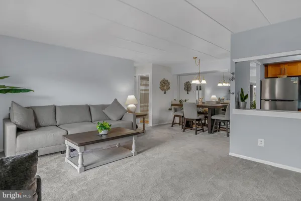 Property Slideshow image 3 of 26 | 63101 delaire landing rd 101, Philadelphia, PA, 19114