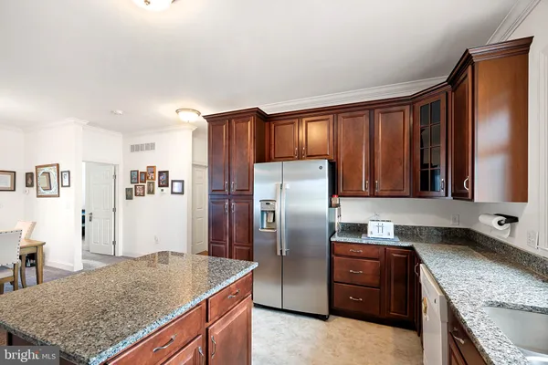 Property Slideshow image 3 of 34 | 267 nobles pond xing, Dover, DE, 19904