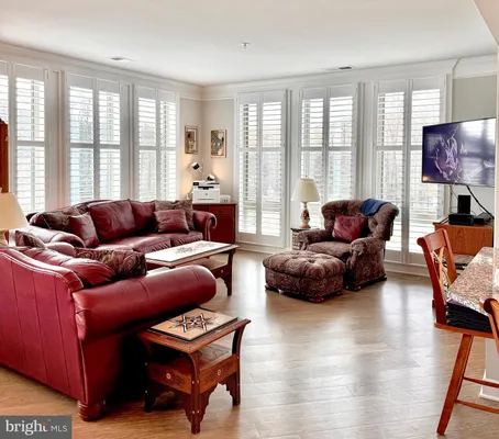 Property Slideshow image 3 of 29 | 6107 fairview farm dr 202, Alexandria, VA, 22315