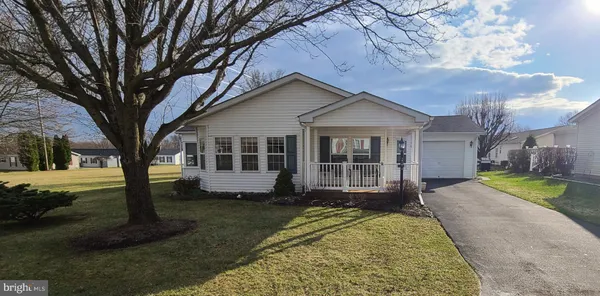 Property Slideshow image 3 of 6 | 598 walnut ct, New Hope, PA, 18938