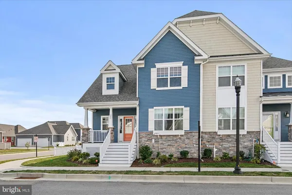 Property Slideshow image 2 of 73 | 220 fox st, Milton, DE, 19968