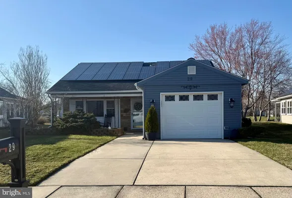 Property Slideshow image 2 of 36 | 29 marlborough dr, Southampton, NJ, 08088