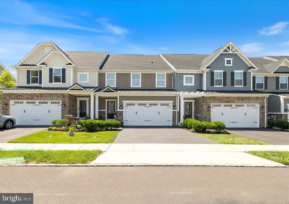 Property Slideshow image 2 of 50 | 34 griffin way, Yardley, PA, 19067