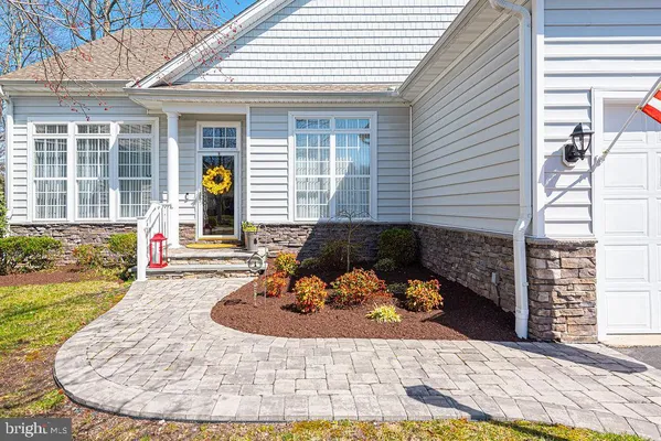 Property Slideshow image 2 of 105 | 10 cambridge pl, Ocean Pines, MD, 21811
