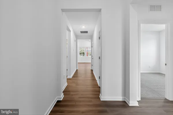 Property Slideshow image 2 of 22 | 407 buxton cir, Magnolia, DE, 19962