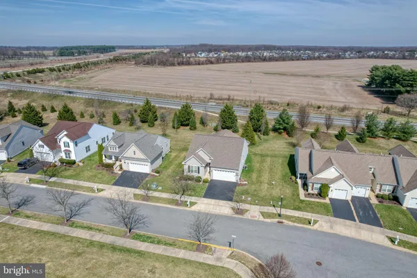 Property Slideshow image 3 of 80 | 79 lattice ln, Middletown, DE, 19709