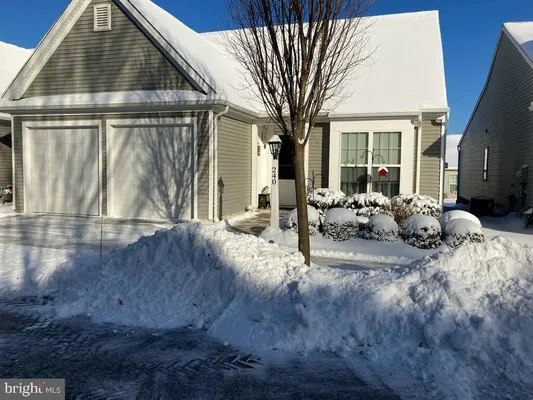 Property Slideshow image 2 of 23 | 240 asbury ln, Strasburg, PA, 17579