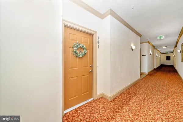 Property Slideshow image 3 of 41 | 8604 wandering fox trl 301, Odenton, MD, 21113