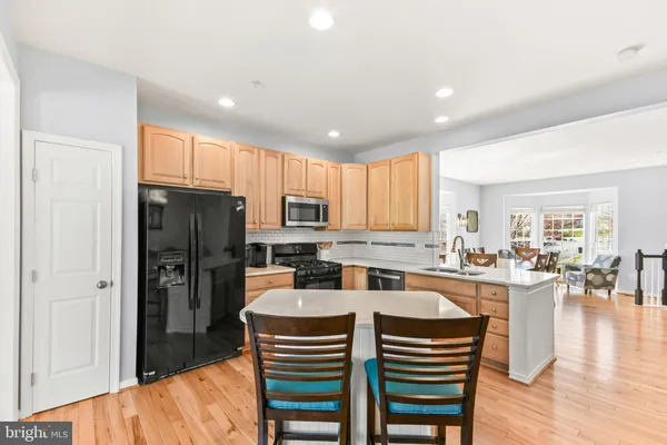Property Slideshow image 3 of 42 | 10832 dewey way, New Market, MD, 21774