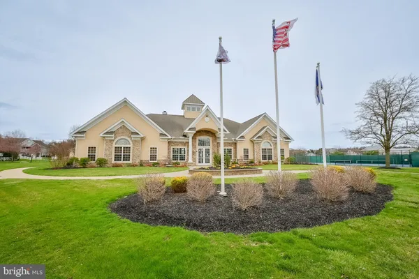 Property Slideshow image 2 of 35 | 631 thoreau dr, Mount Joy, PA, 17552