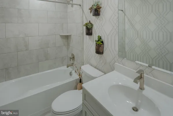 Property Slideshow image 2 of 10 | 10131 shenandoah ln, White Plains, MD, 20695