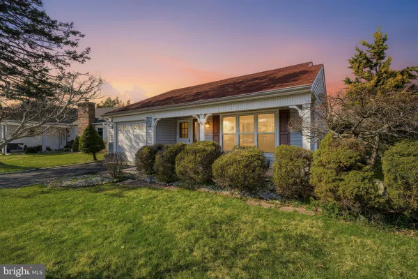 Property Slideshow image 3 of 35 | 8 marlow ave, Manchester Township, NJ, 08759