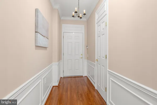 Property Slideshow image 3 of 57 | 204 bridgewater cir, Fredericksburg, VA, 22406