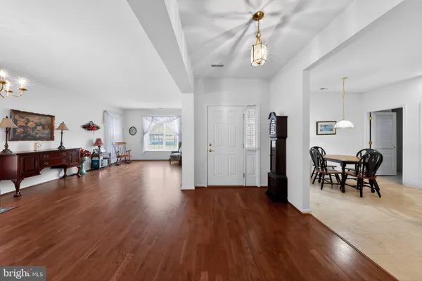 Property Slideshow image 2 of 24 | 27 springmill dr, Middletown, DE, 19709