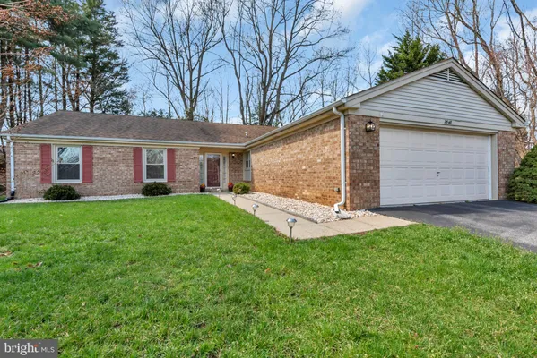 Property Slideshow image 3 of 69 | 2568 forest knl, Annapolis, MD, 21401