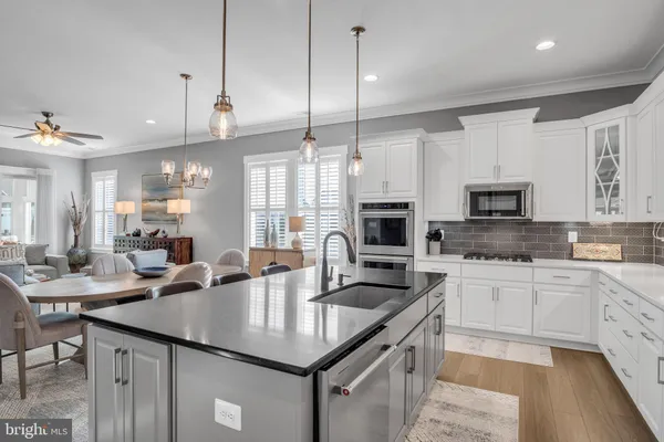 Property Slideshow image 3 of 77 | 182 rustic wood dr, Gettysburg, PA, 17325