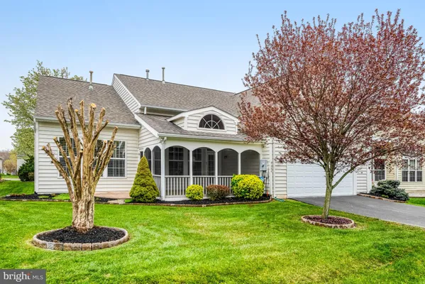 Property Slideshow image 3 of 39 | 9684 craighill dr, Bristow, VA, 20136