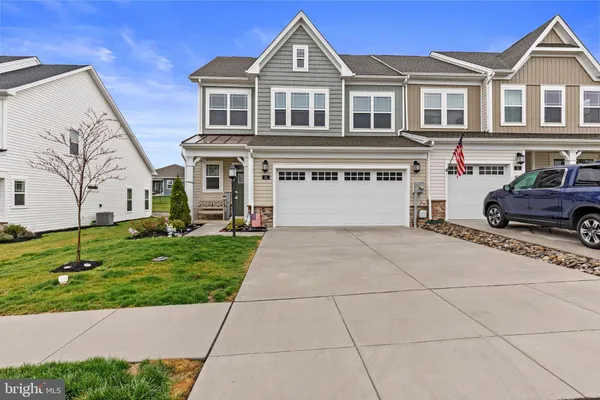 Property Slideshow image 2 of 57 | 61 boneset dr, Gettysburg, PA, 17325