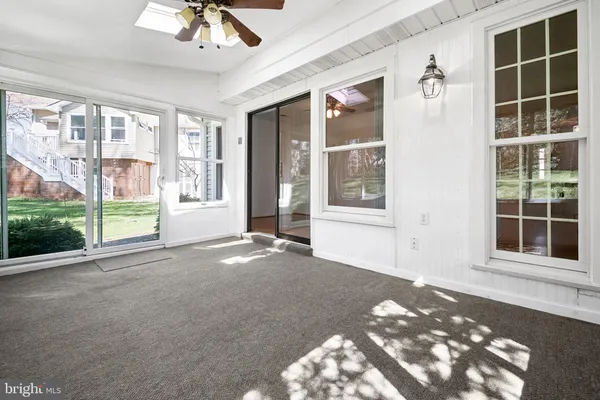 Property Slideshow image 2 of 35 | 869 clubhouse village vw, Annapolis, MD, 21401