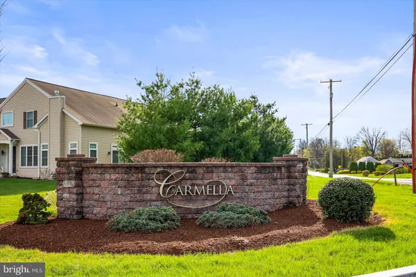 Property Slideshow image 3 of 66 | 1006 wintergreen dr, Mechanicsburg, PA, 17050