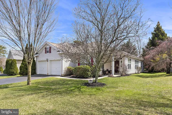 Property Slideshow image 3 of 46 | 71 golf view dr, Little Egg Harbor Twp, NJ, 08087