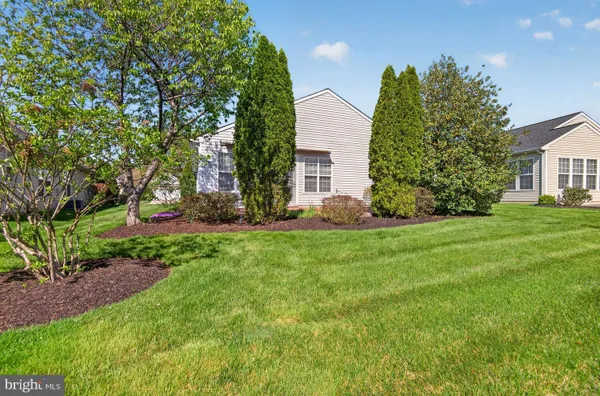 Property Slideshow image 3 of 42 | 17602 four seasons dr, Dumfries, VA, 22025