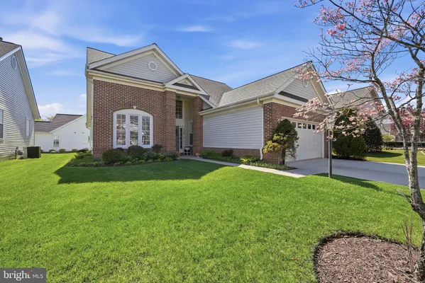 Property Slideshow image 2 of 30 | 6828 derby run way, Gainesville, VA, 20155