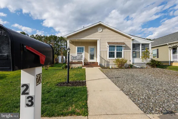 Property Slideshow image 2 of 39 | 23 redwood ln, Mays Landing, NJ, 08330