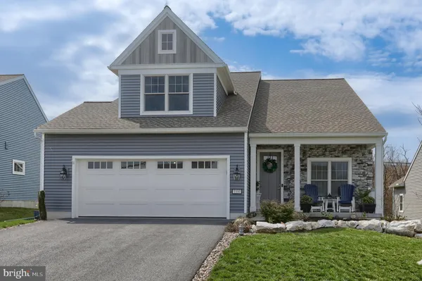 Property Slideshow image 3 of 51 | 1100 alden way, Lebanon, PA, 17042