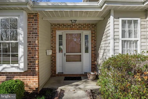 Property Slideshow image 3 of 31 | 934 larkspur pl, Mount Laurel, NJ, 08054