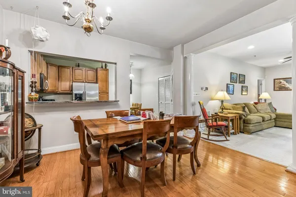 Property Slideshow image 3 of 29 | 13891 chelmsford dr, Gainesville, VA, 20155