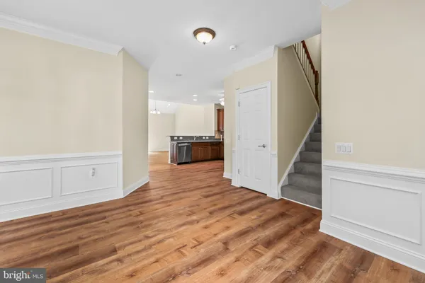 Property Slideshow image 3 of 50 | 44435 cruden bay dr, Ashburn, VA, 20147