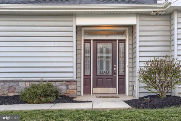 Property Slideshow image 2 of 30 | 646 republic way, Mechanicsburg, PA, 17050