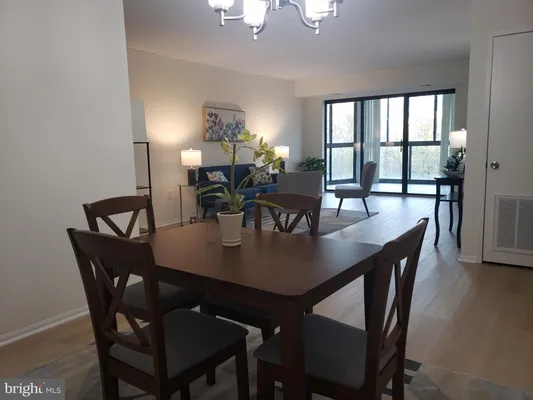 Property Slideshow image 3 of 29 | 15115 interlachen dr 3-515, Silver Spring, MD, 20906