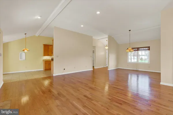 Property Slideshow image 3 of 28 | 6606 bent oak dr, Fayetteville, PA, 17222