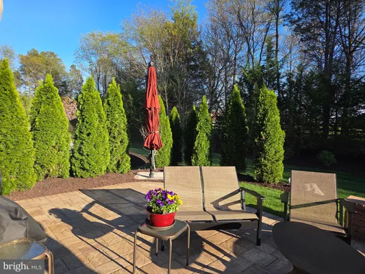 Property Slideshow image 2 of 10 | 6198 chancellorsville dr, Gainesville, VA, 20155