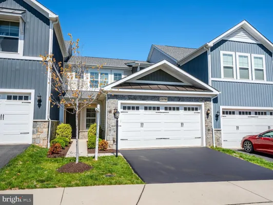 Property Slideshow image 2 of 48 | 23716 september sun sq, Ashburn, VA, 20148