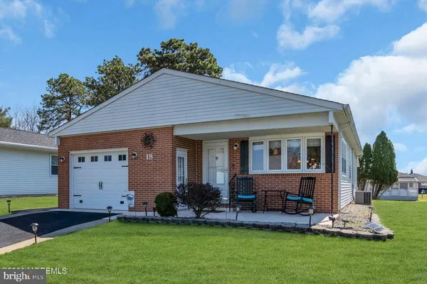 Property Slideshow image 3 of 31 | 18 encinitas dr, Toms River, NJ, 08757