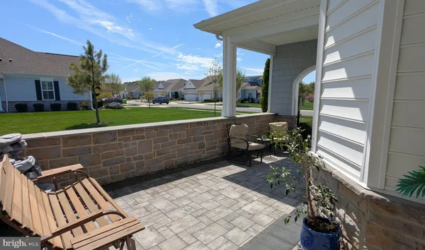 Property Slideshow image 3 of 33 | 802 moorings cir 21, Stevensville, MD, 21666