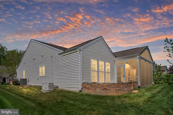 Property Slideshow image 2 of 78 | 53 battery point dr, Fredericksburg, VA, 22406