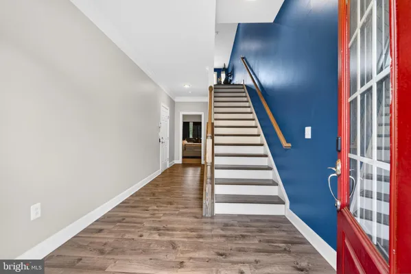 Property Slideshow image 3 of 31 | 15296 westham ct, Haymarket, VA, 20169