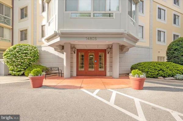 Property Slideshow image 2 of 67 | 14805 pennfield cir 205, Silver Spring, MD, 20906