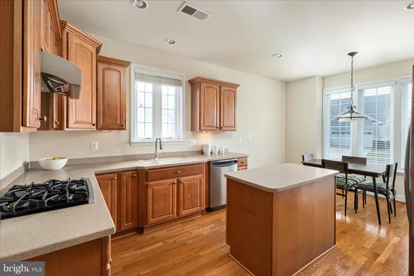 Property Slideshow image 3 of 60 | 13972 real quite ct, Gainesville, VA, 20155
