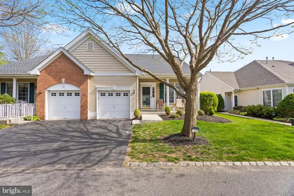 Property Slideshow image 2 of 41 | 167 burholme dr, Hamilton, NJ, 08691