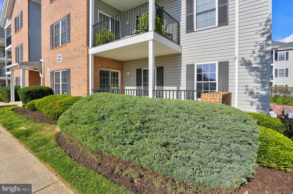 Property Slideshow image 3 of 24 | 6518 ridenour way 1d, Sykesville, MD, 21784
