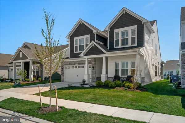 Property Slideshow image 3 of 84 | 233 kingfisher ln, Chester, MD, 21619