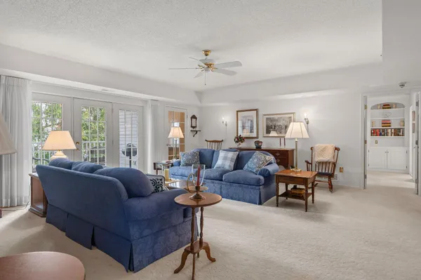 Property Slideshow image 3 of 55 | 5209 centennial sta 520, Warminster, PA, 18974